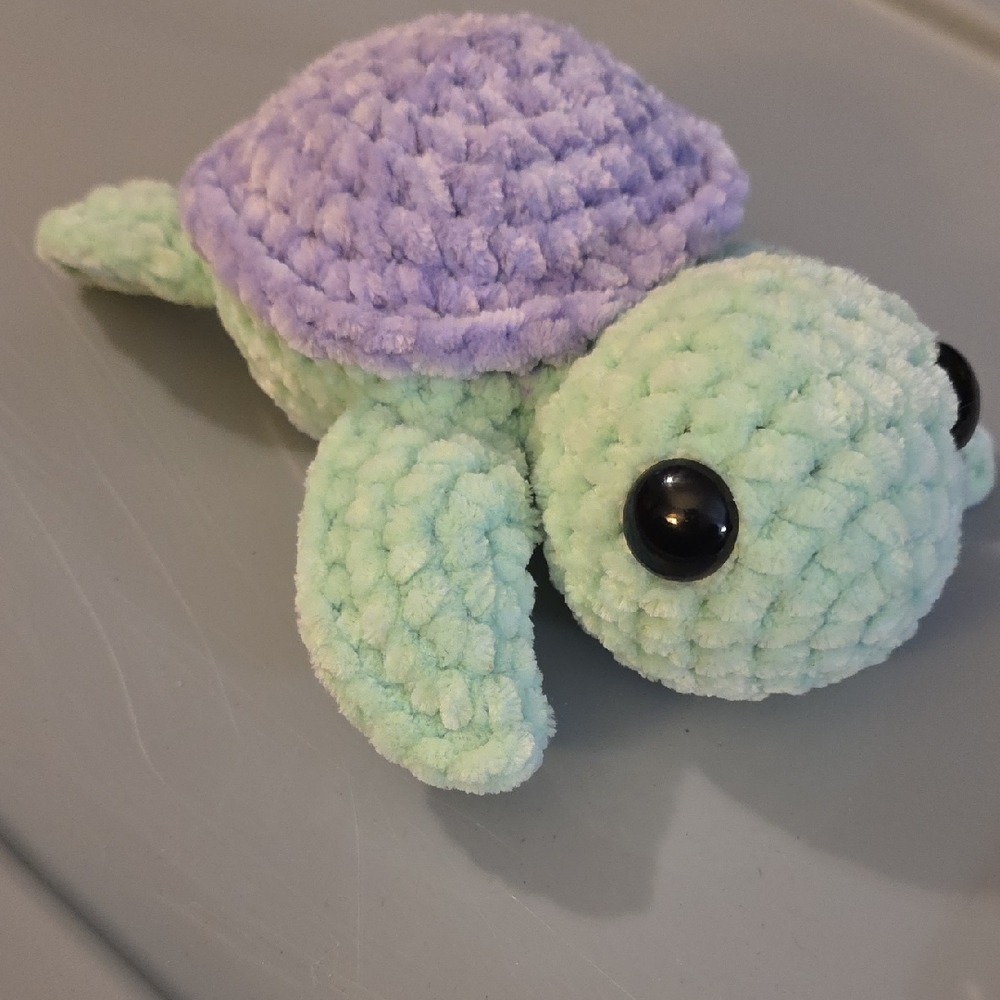 (J46) Crohet Sea Turtle Stuffed Animal - Mint Green and Lavender